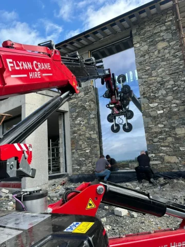 C30_flynn_crane_2_868df3280f-rj8u4taqh5wgk2rlh58u7nw846u48tv5mj27lxp2ww
